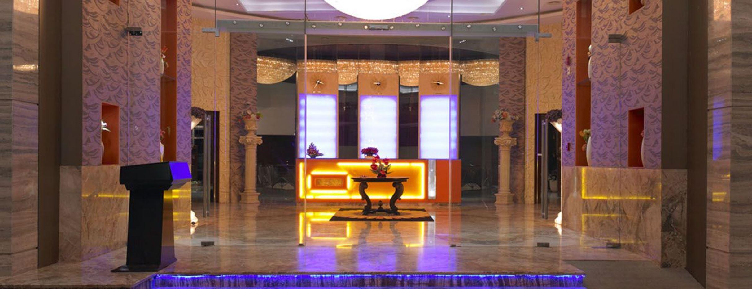 รอยัล ออร์คิด เซ็นทรัล กีรีติ Hotel ฮัมปี ภายนอก รูปภาพ